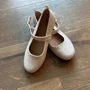 GAP Glittery White Kids Dress Shoes